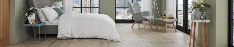 Glacier Oak SM-RL21 in a parquet pattern in a bedroom